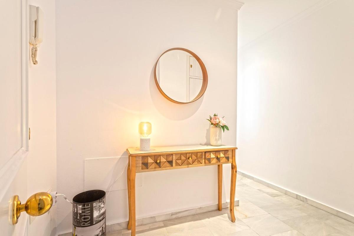Apartment -malagasunapts-comfy&central Free Parking